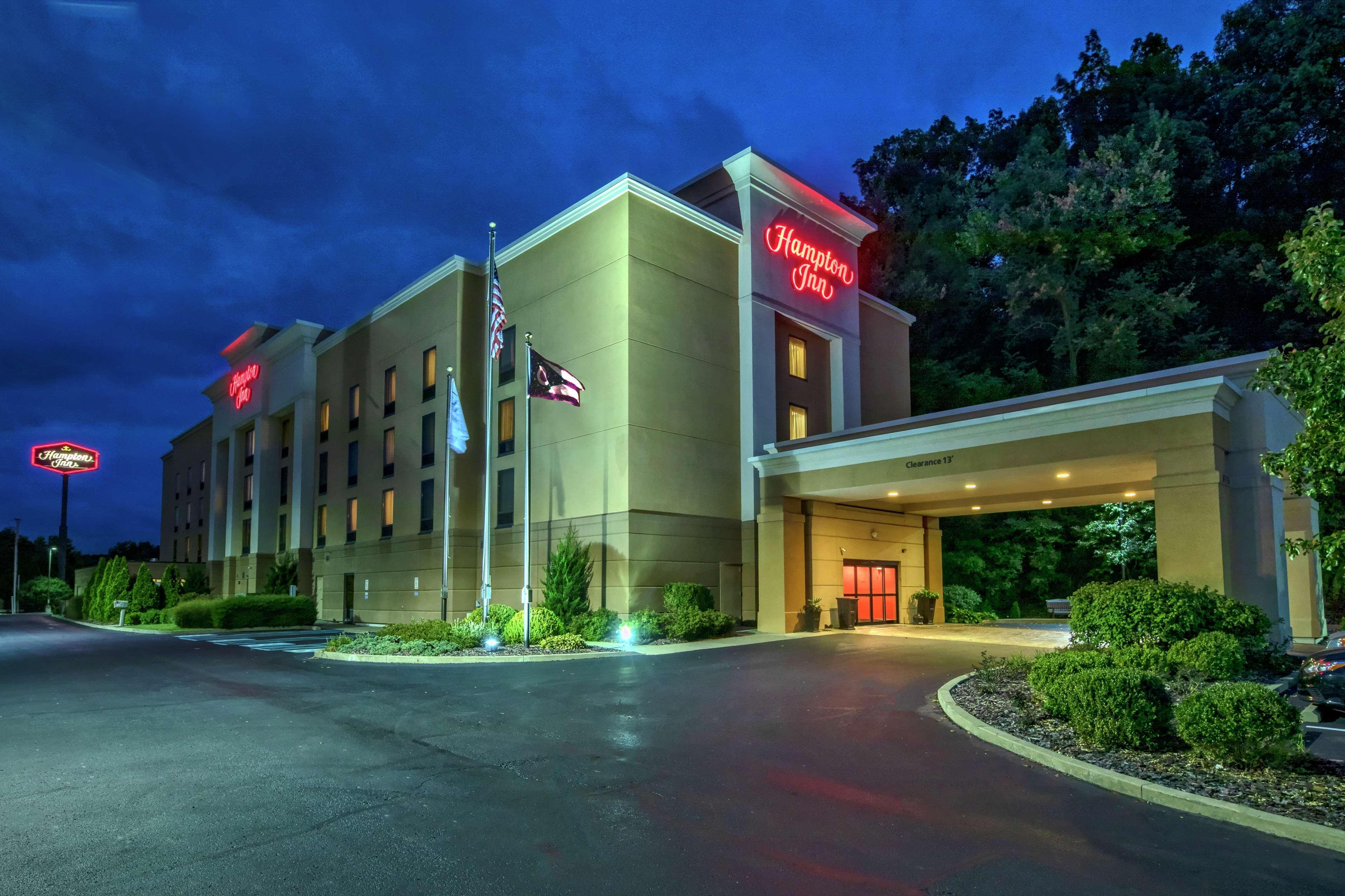 Hampton Inn Cambridge Exterior foto